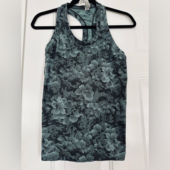 Athleta Racerback Tank - Picture 4 of 4